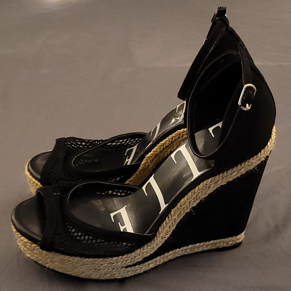 ELLE | Black Strappy Wedges 7